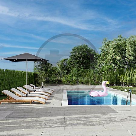 Nice Home In Velika With Outdoor Swimming Pool Exterior foto